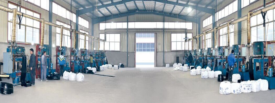 利豐橡塑15年專(zhuān)注橡膠止水帶,止水條,止水環(huán)生產(chǎn)